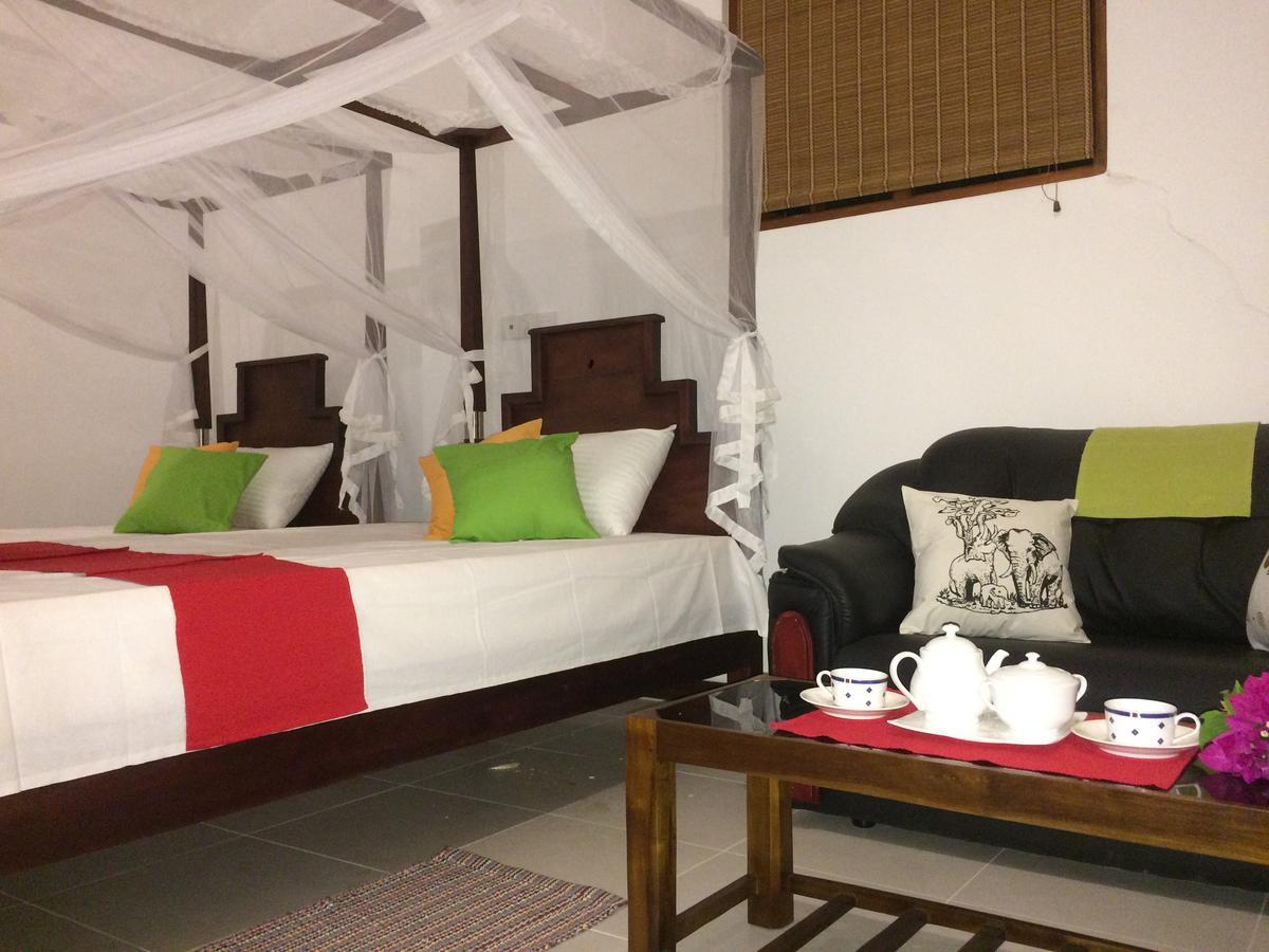 Hotel Bundala Park Weligatta ภายนอก รูปภาพ